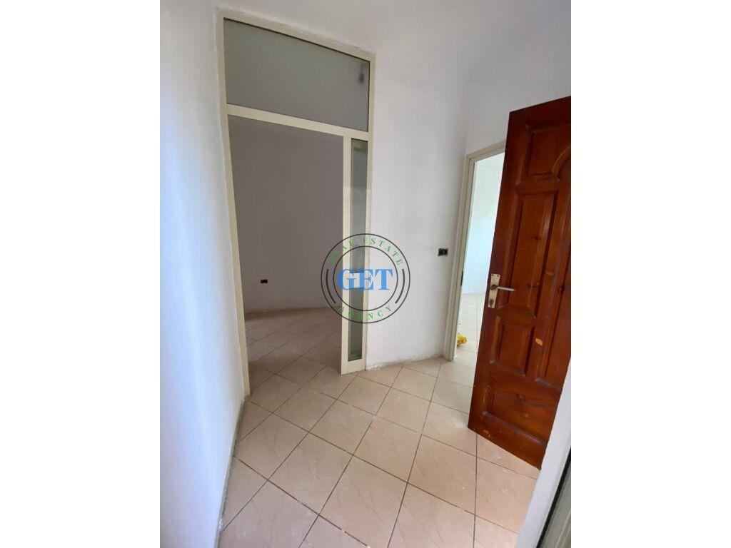 Shitet, Apartament 1+1,Parku Vala,Durres!