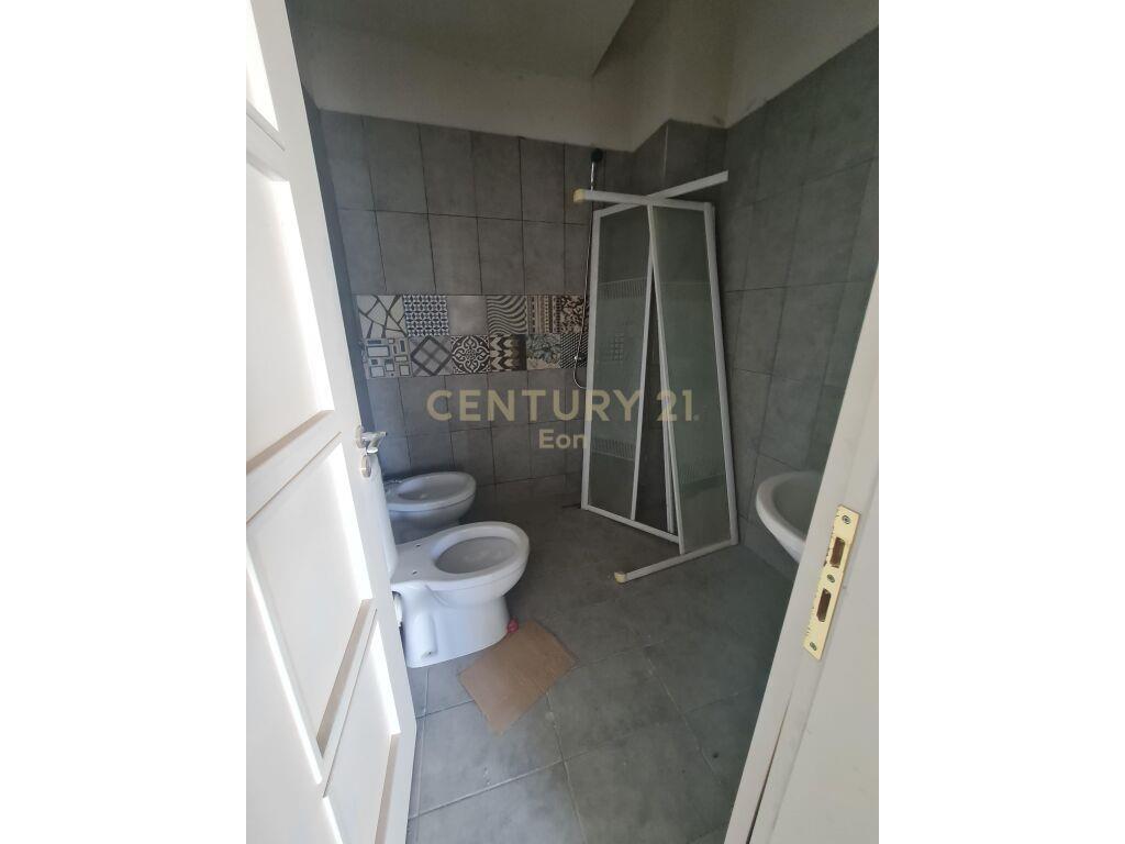 Apartament 2+1 me Pamje Deti në Zonën e Vollgës, Durrës!