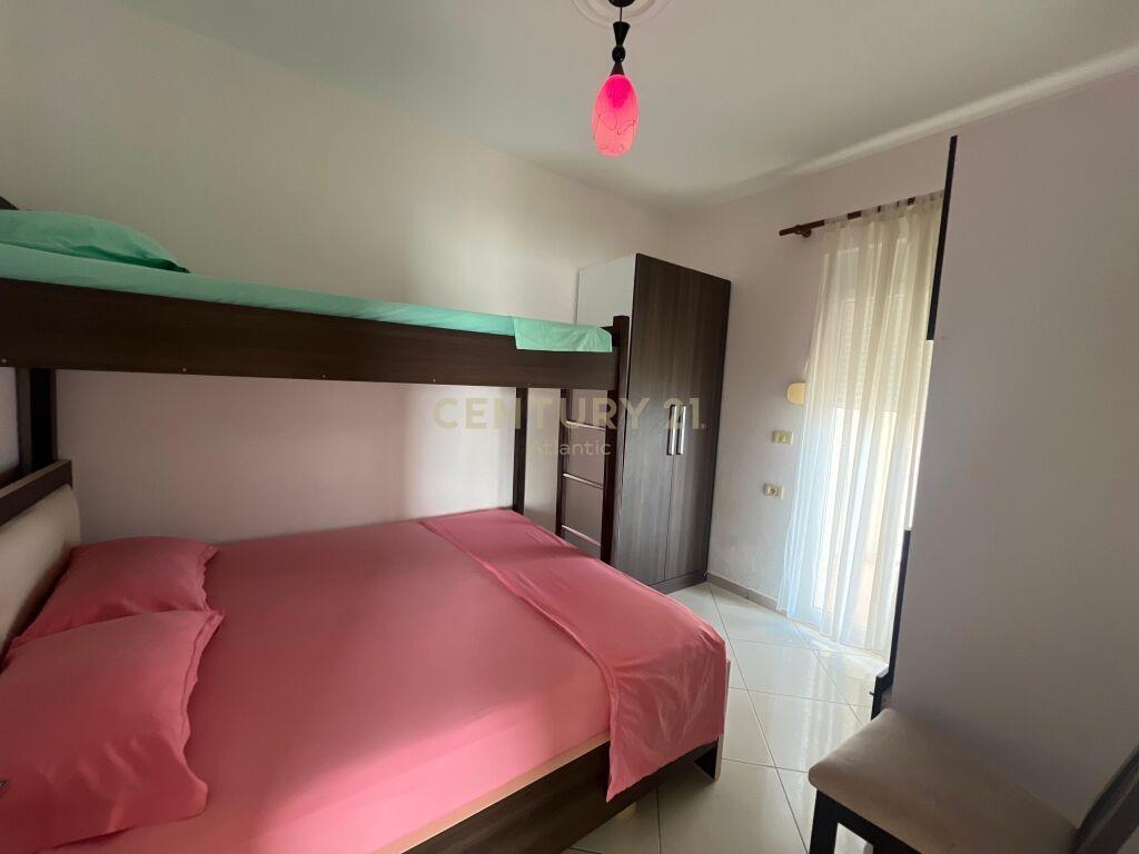 JEPET ME QIRA APARTAMENT 2+1 NE PLAZH VIJE E PARE ME DETIN !
