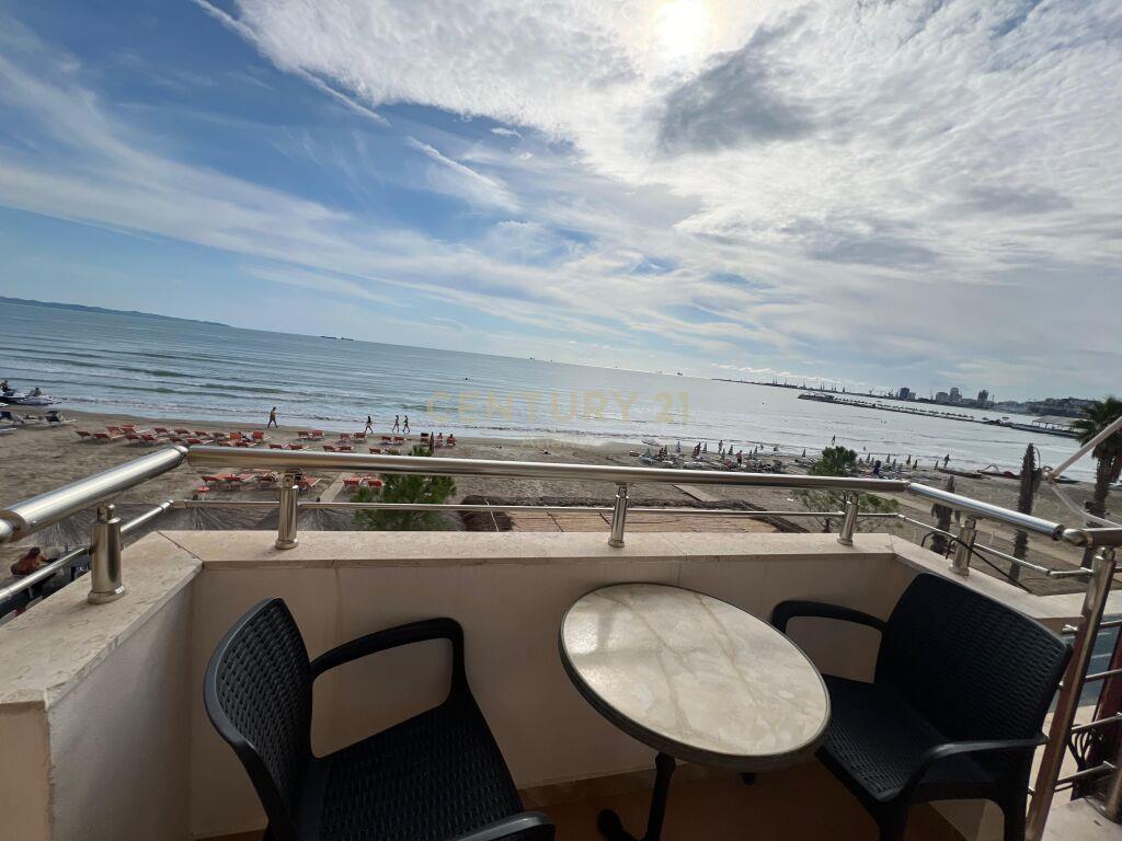 JEPET ME QIRA APARTAMENT 2+1 NE PLAZH VIJE E PARE ME DETIN !