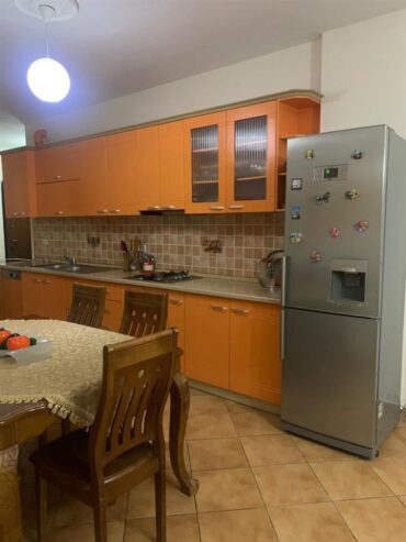 Shitet Apartament 2+1 ne Astir