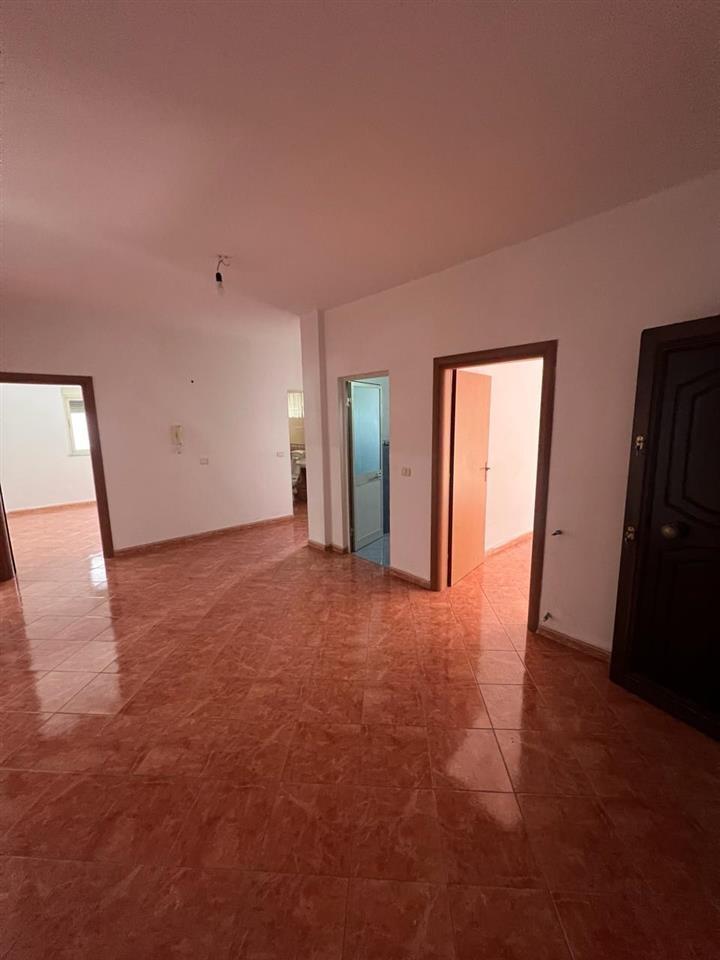 SHITET APARTAMENT 3+1+2 TEK UKD NE DURRES !