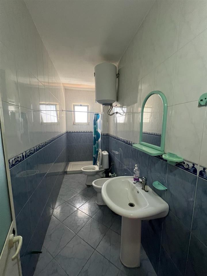 SHITET APARTAMENT 3+1+2 TEK UKD NE DURRES !
