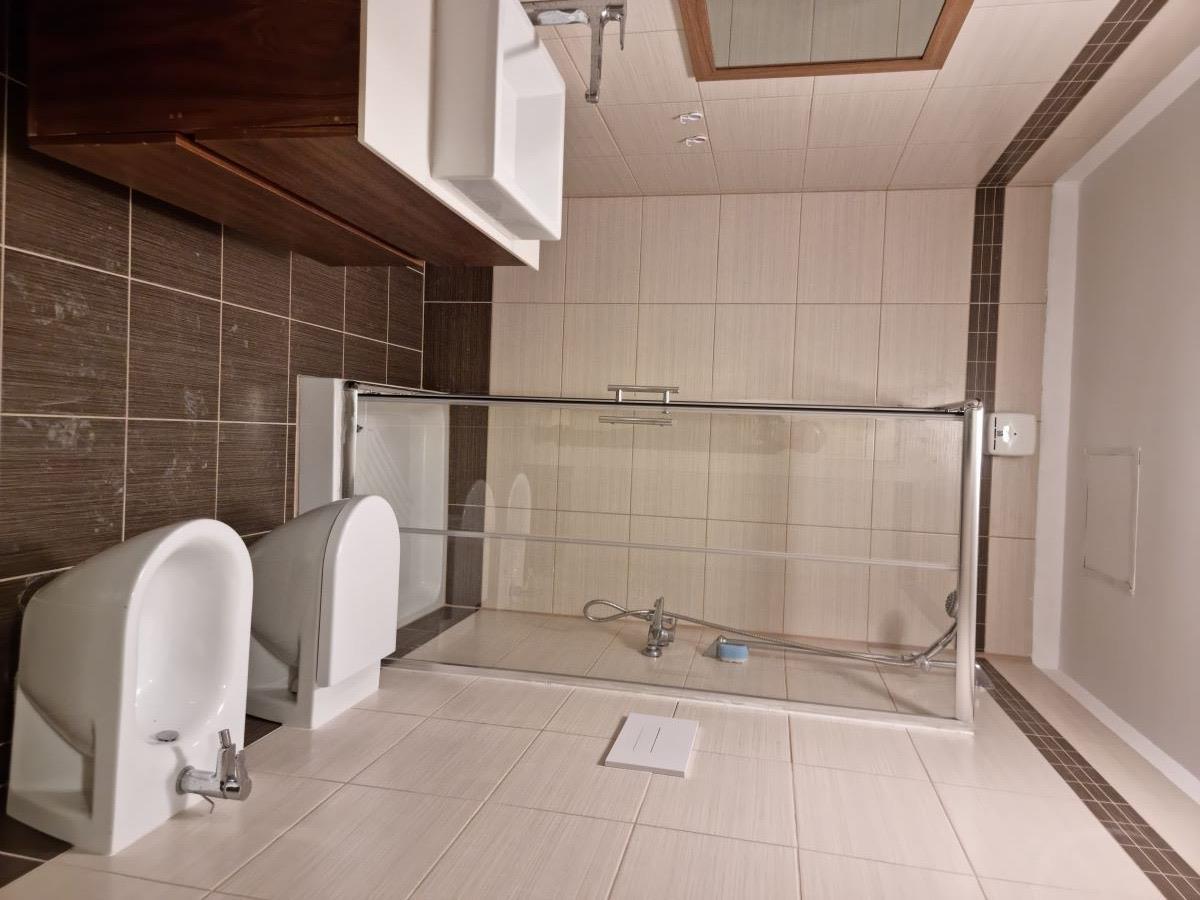 Shitet ap 2+1 ne Shk Kavajes