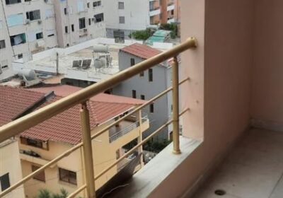 SHITET APARTAMENT 1+1 STADIUMI DURRES