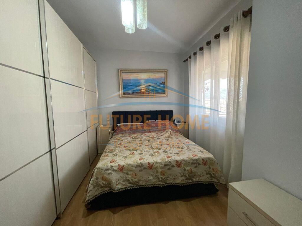 Shitet, Apartament 1+1, Qendër, Tiranë.
