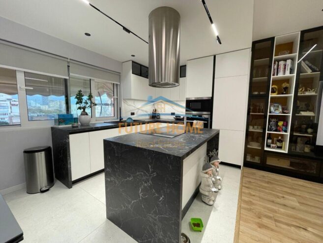 265,000 € Shitet, Apartament 2+1+2, Myslym Shyri, Tiranë
