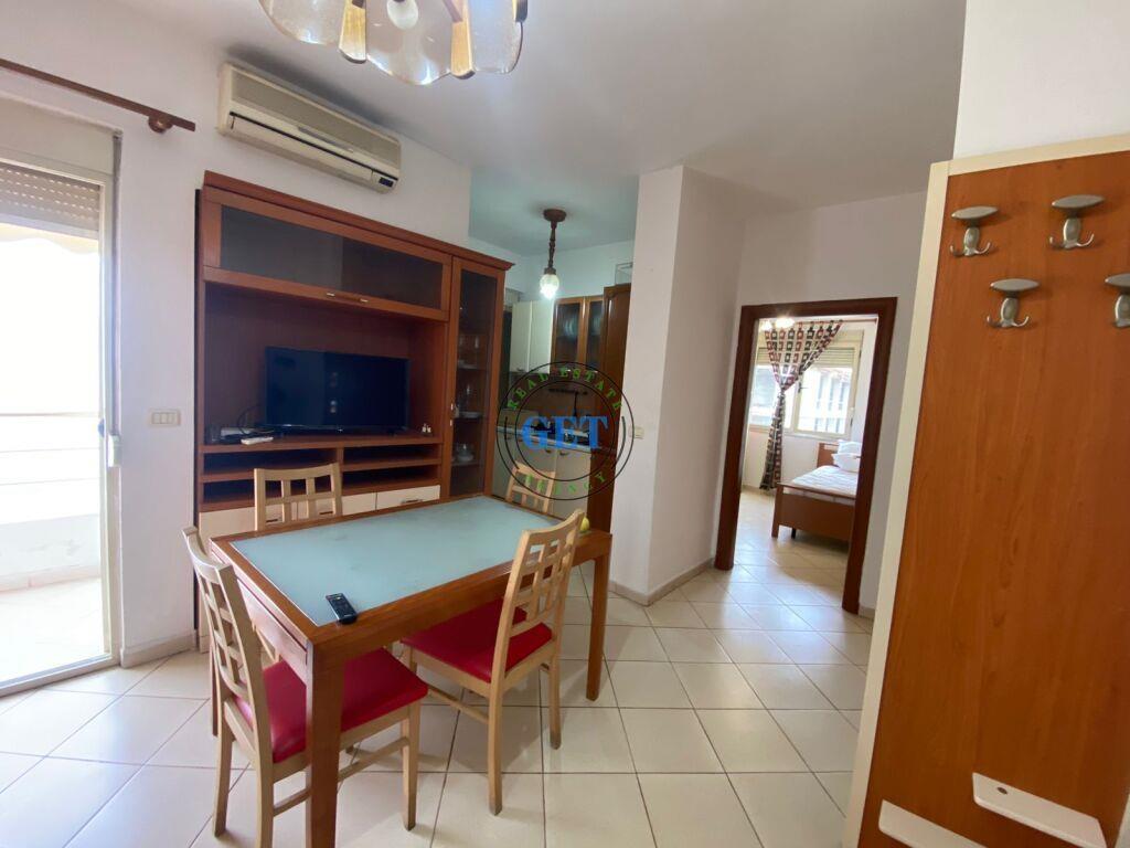 Qira, Apartament 2+1 ne Plazh, Durres