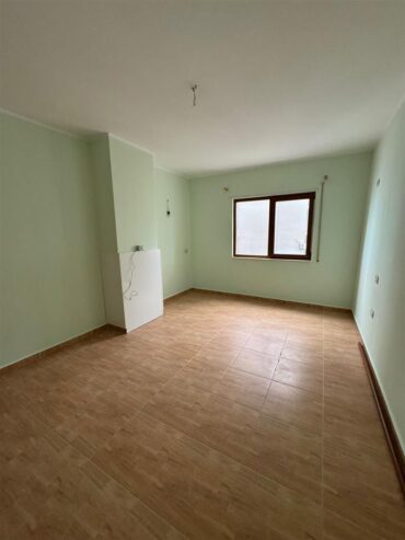 SHITET APARTAMENT 3+1+2 NE DURRES