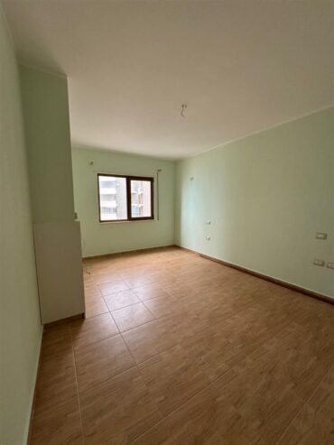 SHITET APARTAMENT 3+1+2 NE DURRES