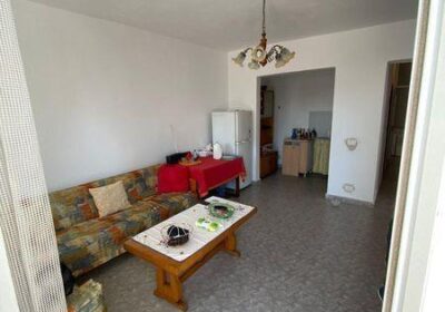 Shitet Super Apartament 2+1+ 2 me 2 Ballkone