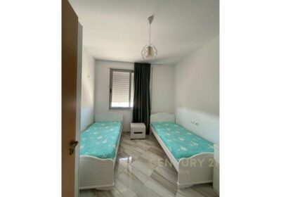 SHITET APARTAMENT 2+1+2 TEK ISH-URT