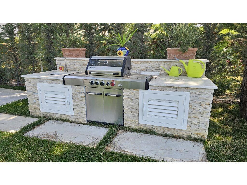 Super vile , vije e pare ne Kompleksin Lura !