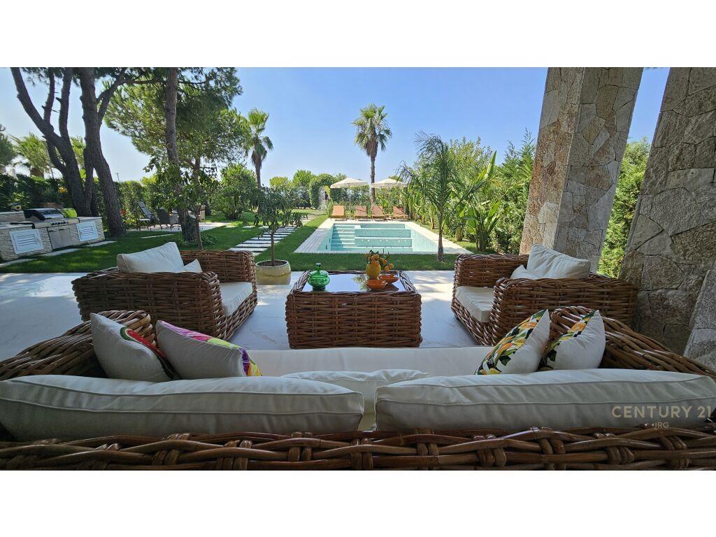 Super vile , vije e pare ne Kompleksin Lura !