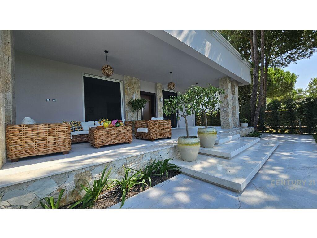 Super vile , vije e pare ne Kompleksin Lura !