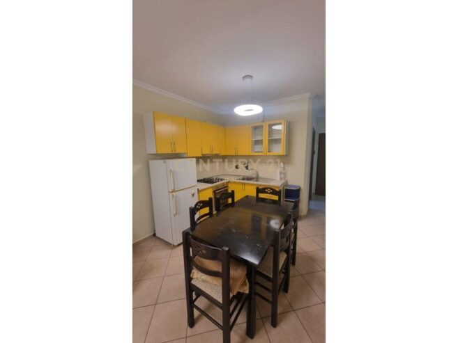 APARTAMENT 1+1 I MOBILUAR ,I KONVERTUAR NE 2+1 NE ASTIR!