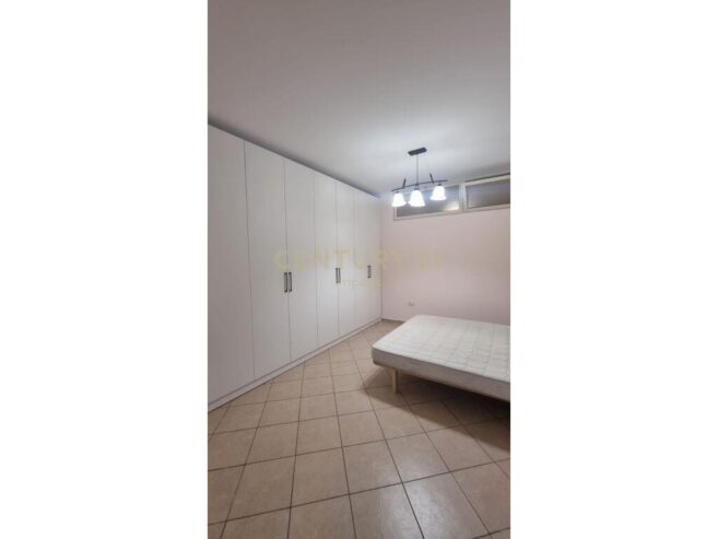 APARTAMENT 1+1 I MOBILUAR ,I KONVERTUAR NE 2+1 NE ASTIR!