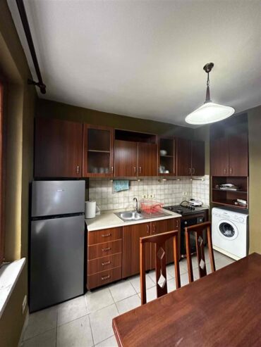 Apartament me qera tek Mine Peza
