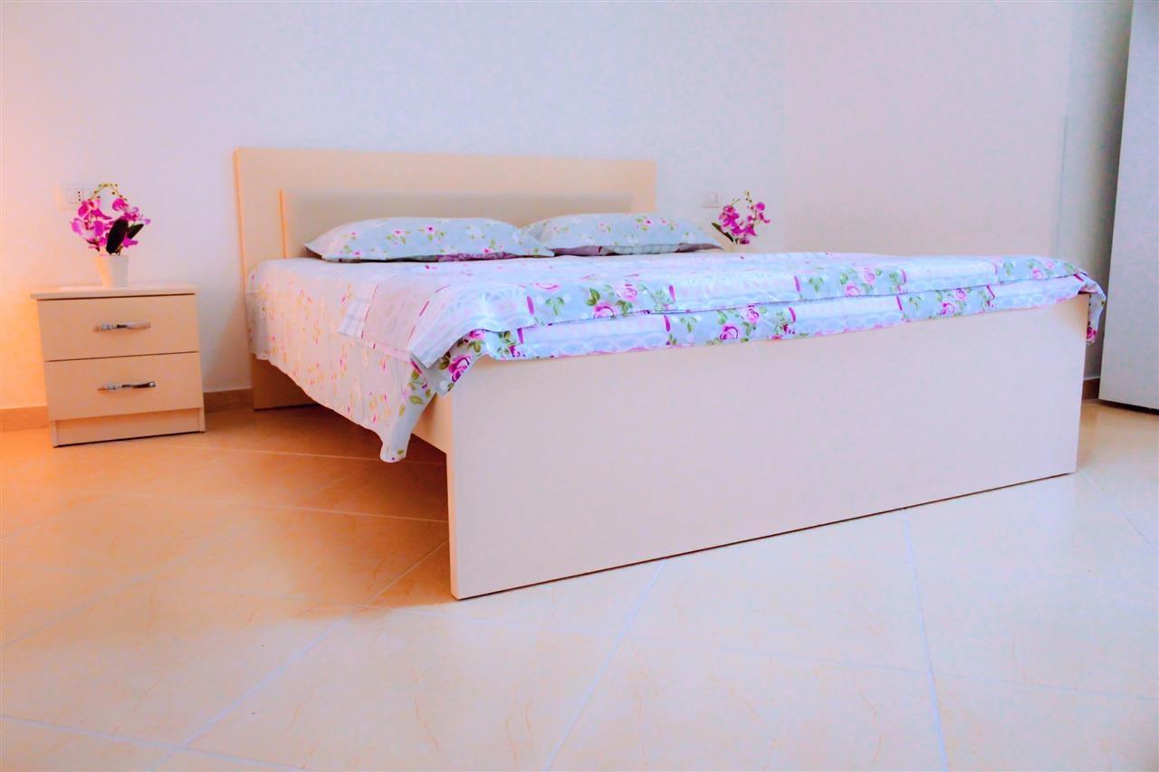 Vlore Apartament Qera