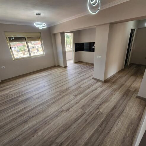 Shitet, Apartament 1+1/ Cezma Ferres, Durres