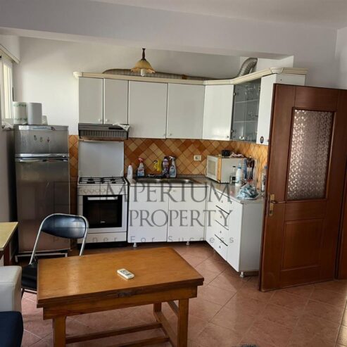 Shitet Apartament 2+1 DURRES