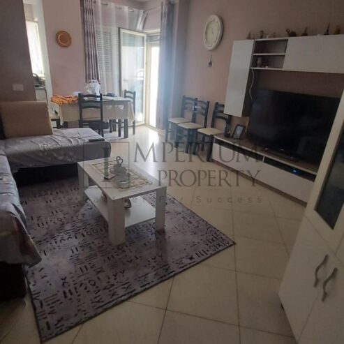 Shitet Apartament 2+1 DURRES