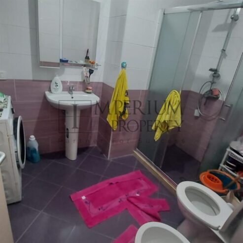 Shitet Apartament 2+1 DURRES