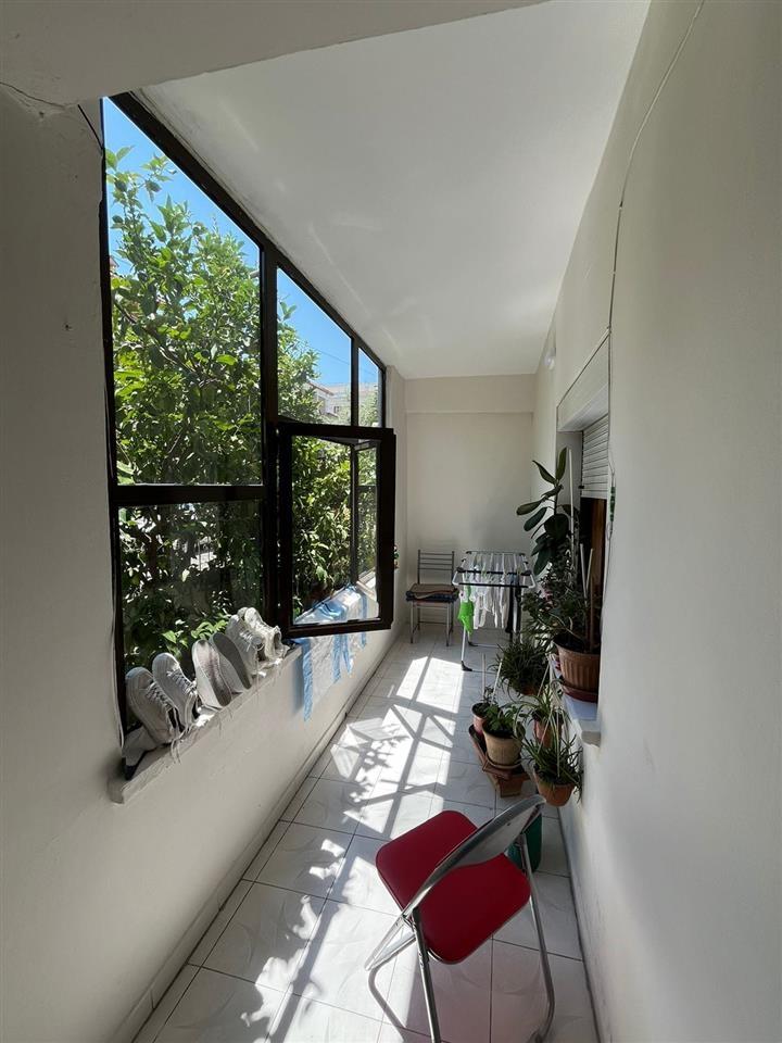 SHITET APARTAMENT ,BLLOKU I VILAVE PRANE KOMUNES se PARISIT