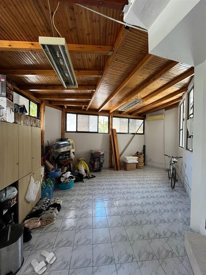 SHITET APARTAMENT ,BLLOKU I VILAVE PRANE KOMUNES se PARISIT