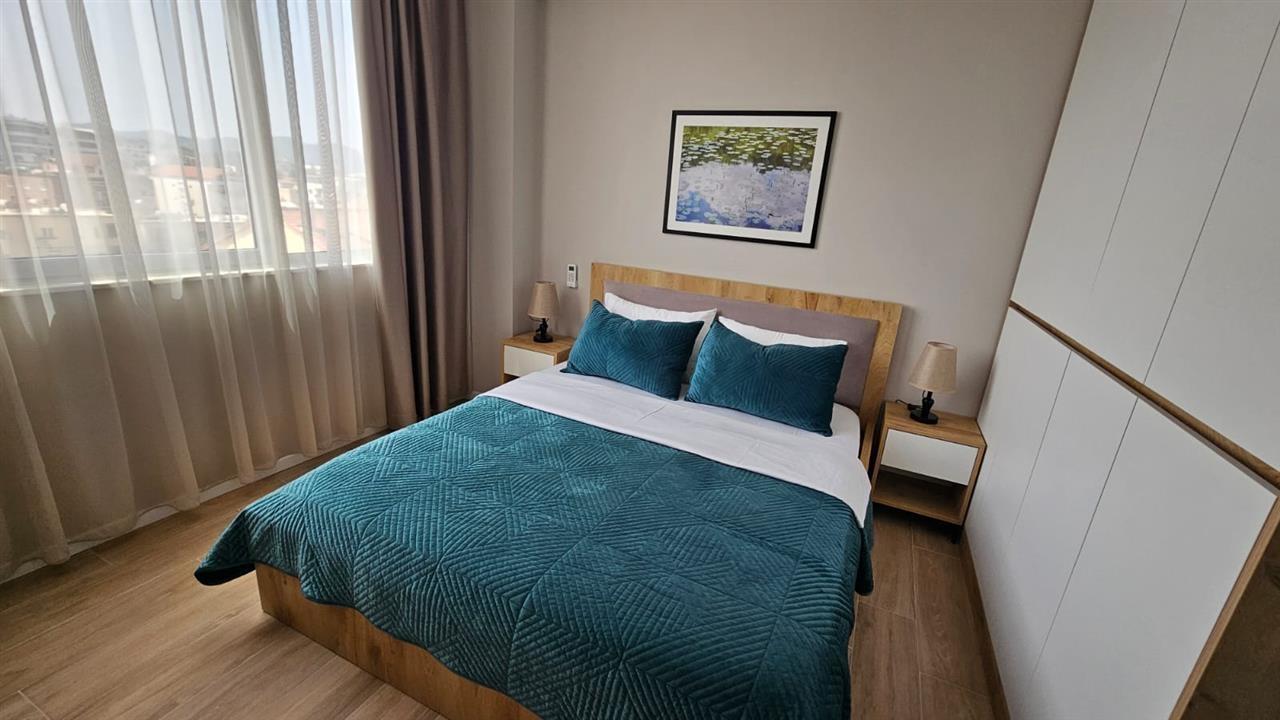 Jepet apartament modern me qera 2+1 tek Tregu Elektrik