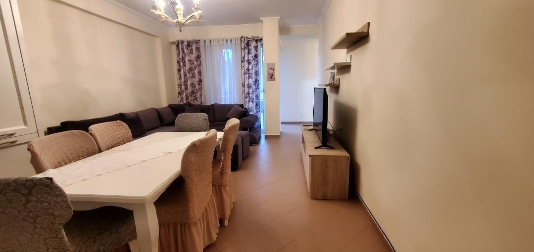 Apartament me qera 2+1,Fresk