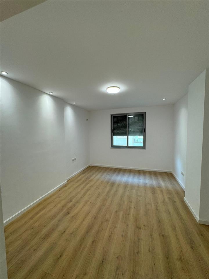 Apartament 2+1 ne shitje Kodra e Diellit
