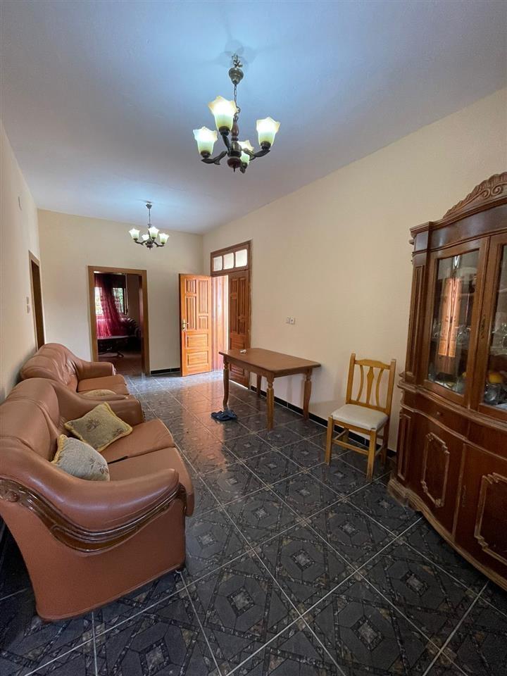 Shitet Shtepi Private ne Kavaje