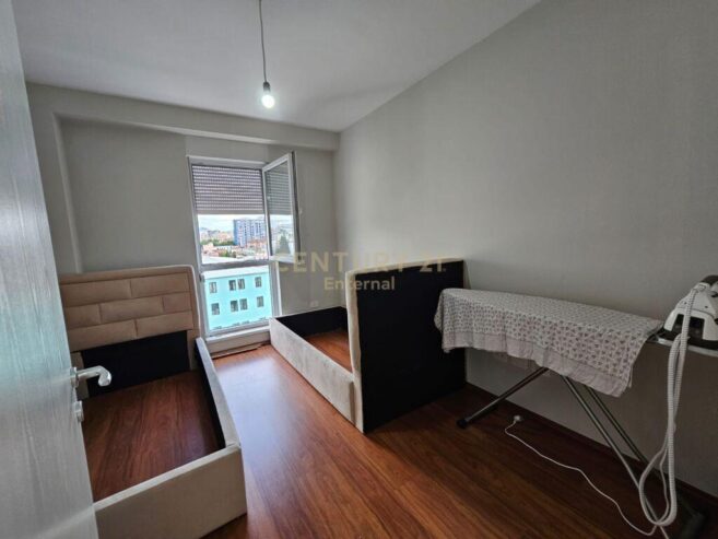 Apartament 2+1+2 + Post Parkimi per shitje tek Siri Kodra