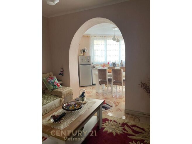 Apartament 3+1+2 në shitje prane Maternitetit te Ri, Brryli!
