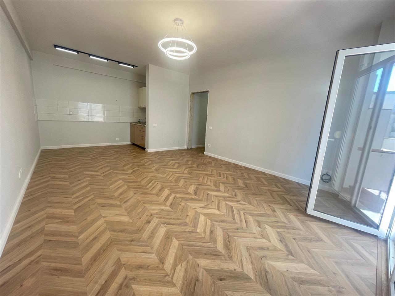 Kodra e Diellit,Shitet apartament 1+1