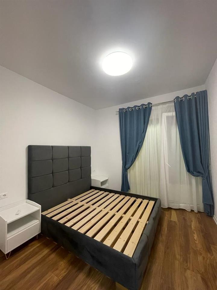 Apartment me qera