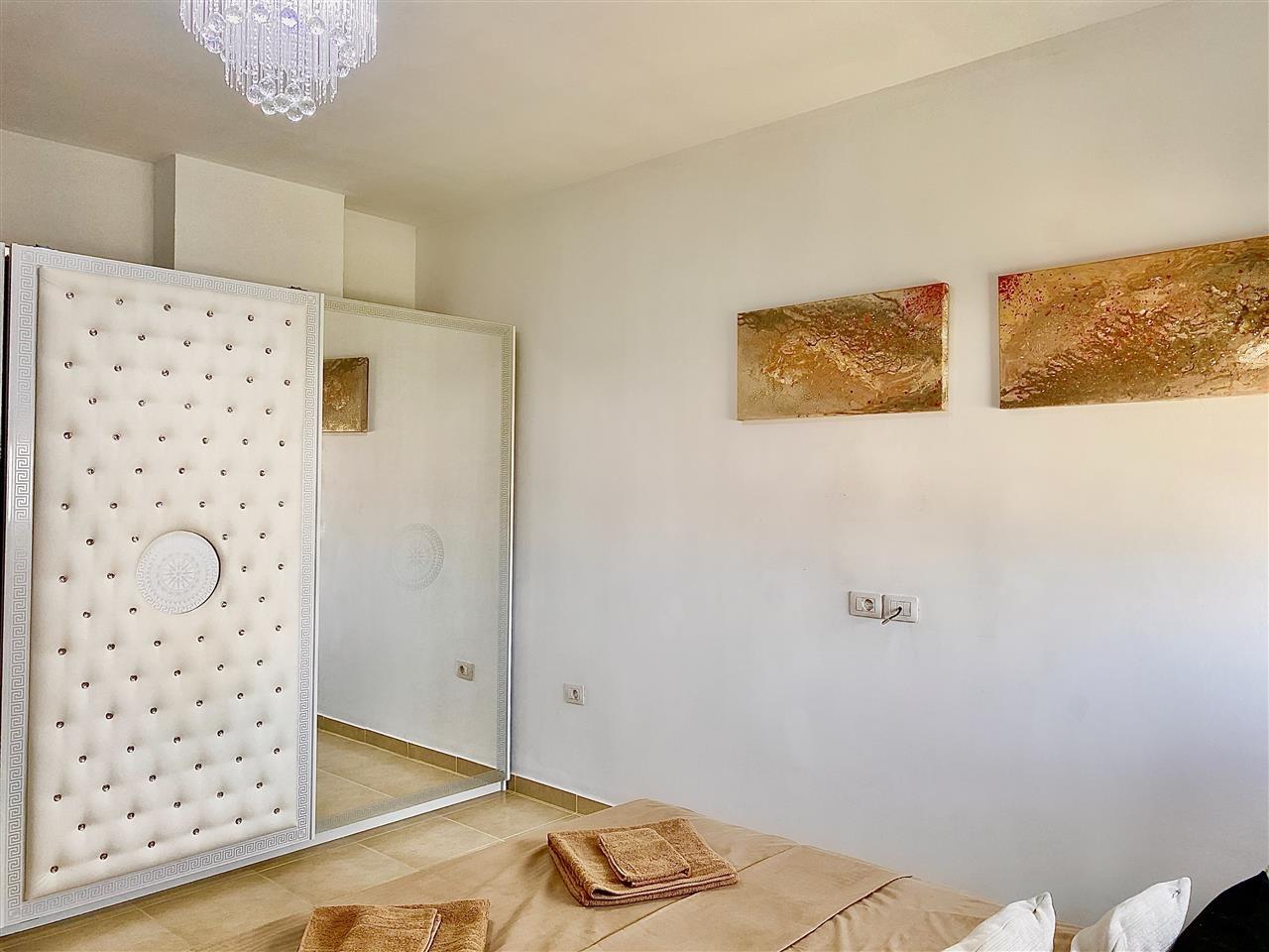 New building 91m2 apart with big balcony close to beach