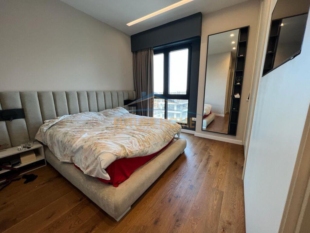 Qera,Apartament 2+1+parking, Rruga Kavajes !