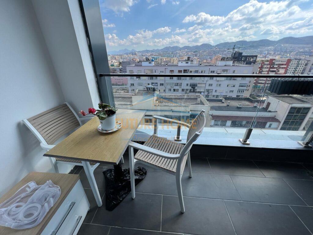 Qera,Apartament 2+1+parking, Rruga Kavajes !