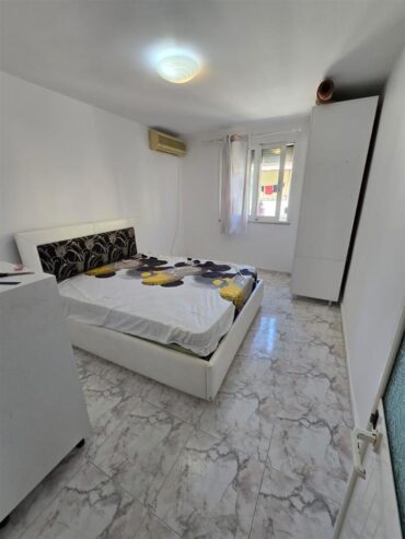 Shitet, Apartament 1+1, Xhamlliku, Tiranë