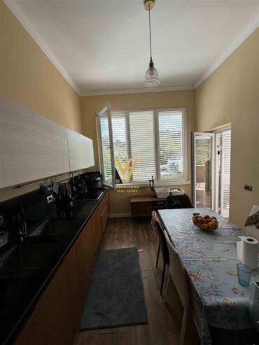 4+1+2 TEK LIQENI I THATE 415.000 EURO