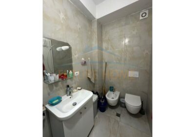 Shitet, Apartament 2+1, Kompleksi Mangalem