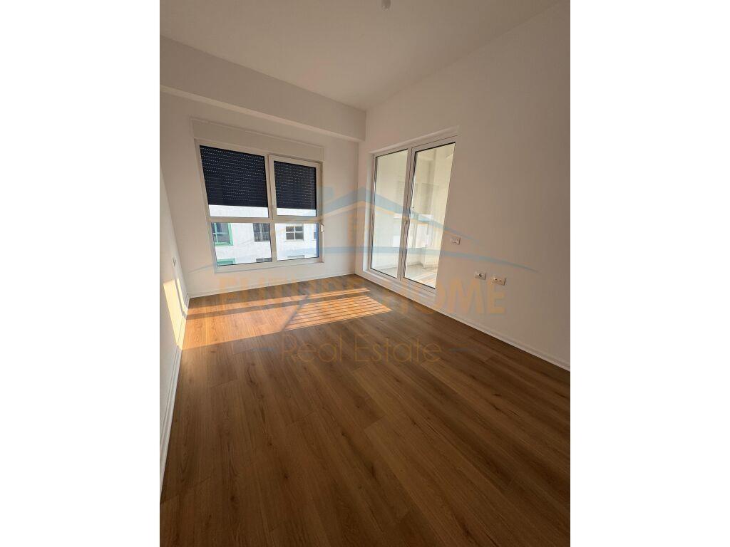 Shitet, Apartament 2+1, Kompleksi Mangalem