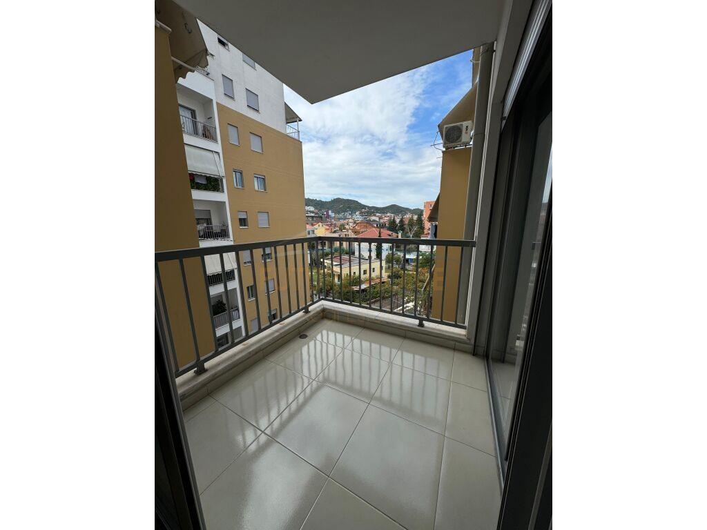 Shitet Apartament 1+1, Rruga ” Ibrahim Dervishi”, Tirane