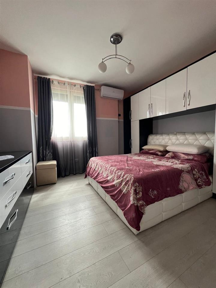 Jepet ap me qera te rruga e portit