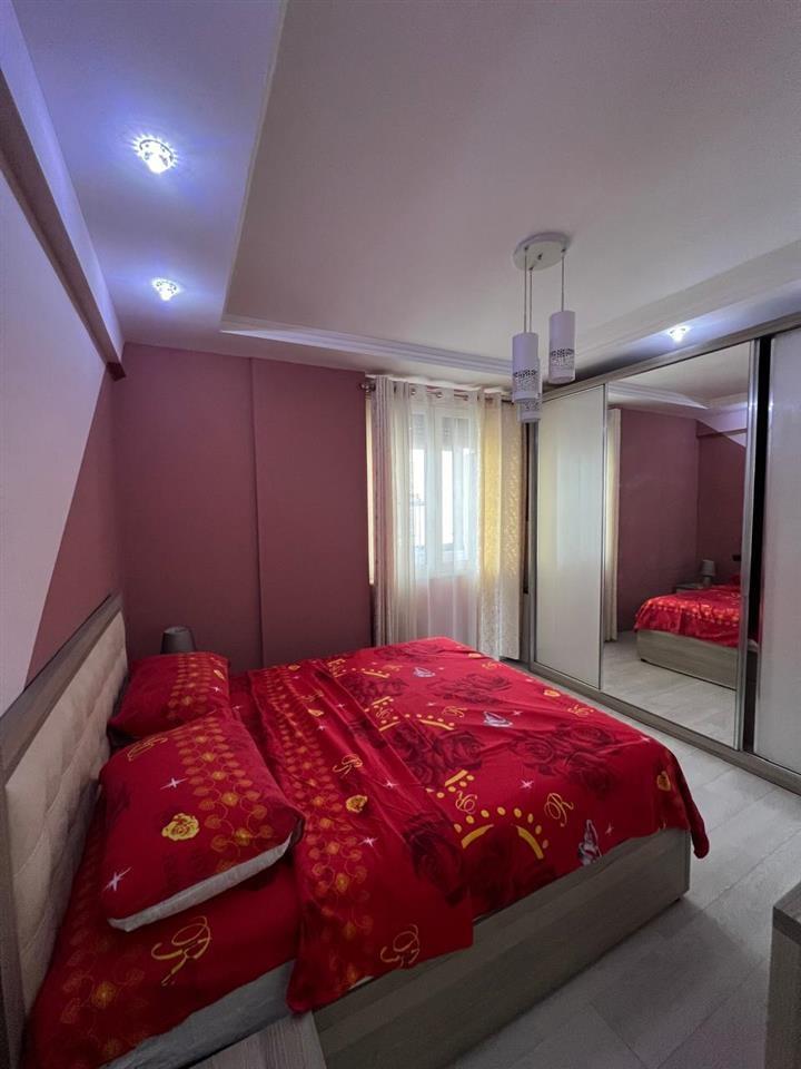 Jepet ap me qera te rruga e portit