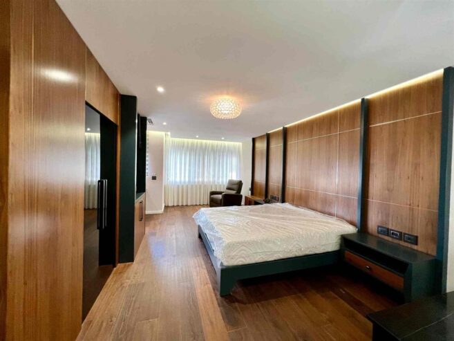 APARTAMENT LUKSOZ 2+1+2 POSTE ME QIRA TE KOPSHTI BOTANIK‼️
