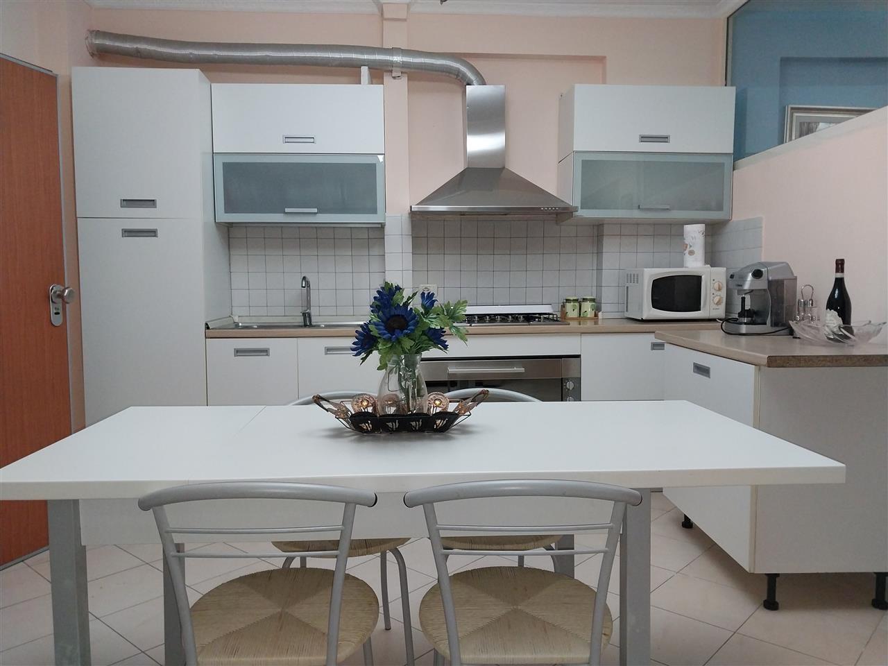 Jepet me qera, shtepia te pallati sportit durres