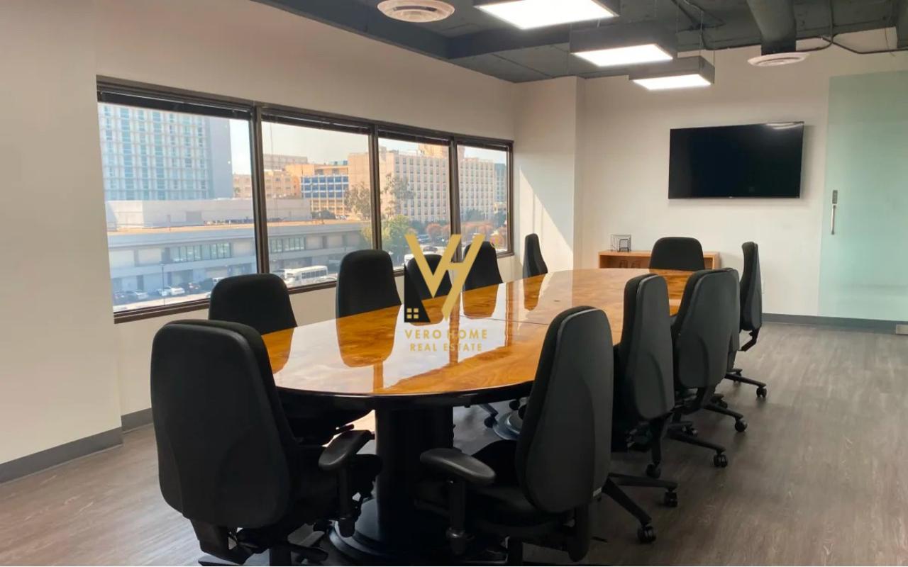 ZYRE 190 M2 ME QERA TE KOM DELIJORGJI 2.500 EURO